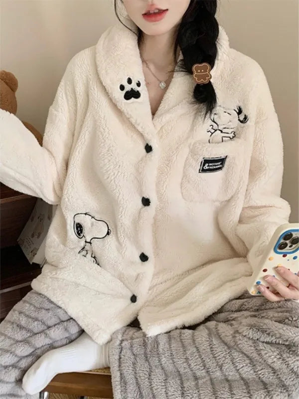 Cartoon Snoopy Pattern Coral Velvet Pajama Set Winter Women's Kawaii Anime Snoopy Accessories Cardigan Warm Home Clothes Set